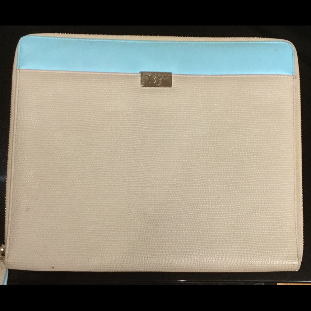 Tablet case